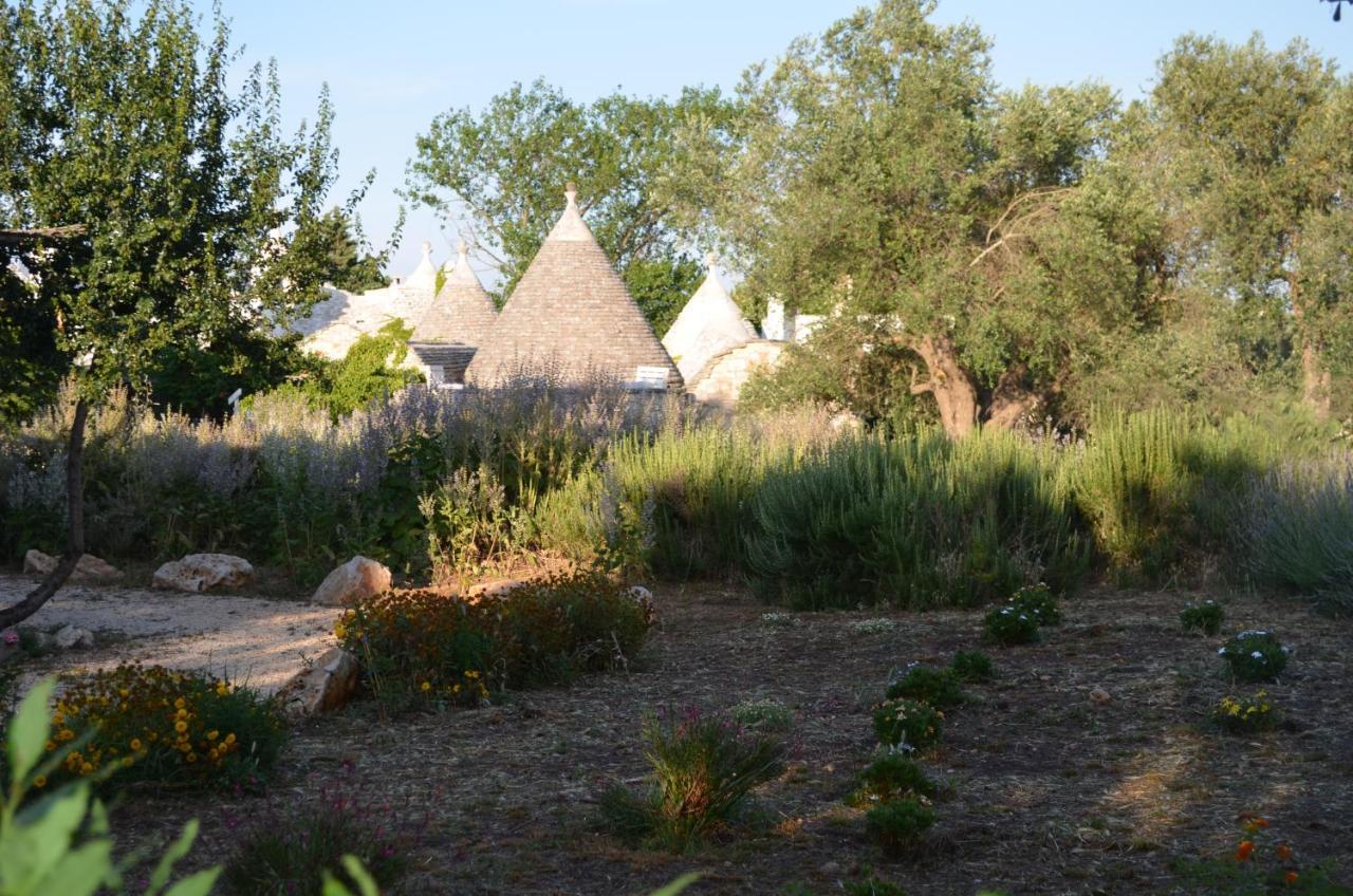 I Trulli Di Acquarossa Aparthotel Cisternino Ngoại thất bức ảnh