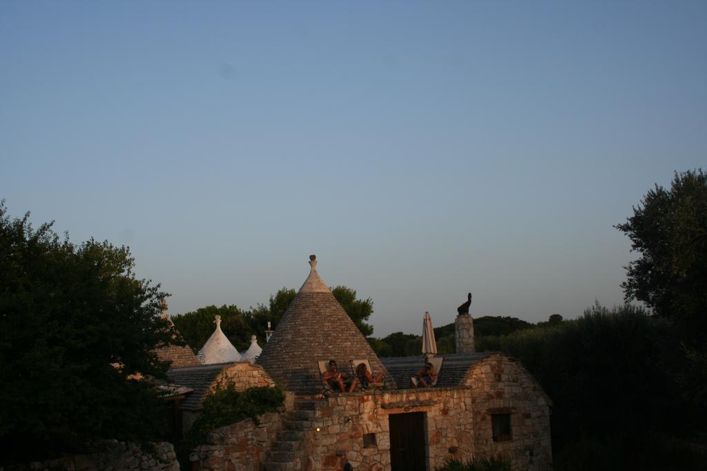 I Trulli Di Acquarossa Aparthotel Cisternino Ngoại thất bức ảnh
