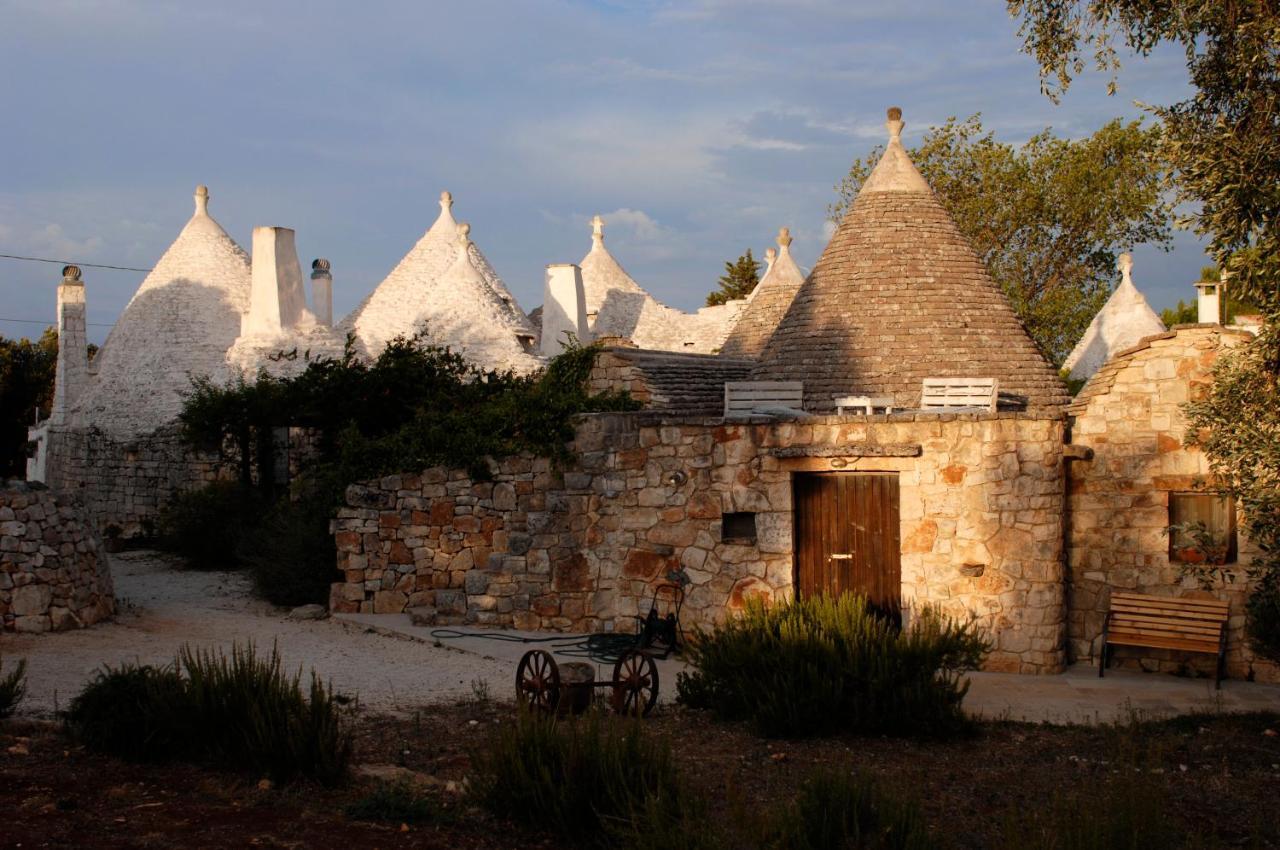 I Trulli Di Acquarossa Aparthotel Cisternino Ngoại thất bức ảnh